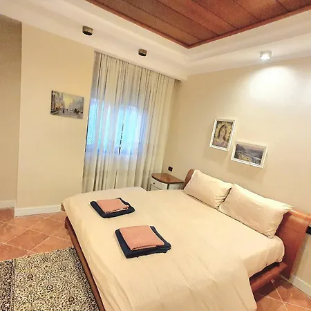 Aparttastic - By Ujza Apartment